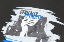 Черные футболки с логотипом «CYNICALLY OPTIMISTIC»